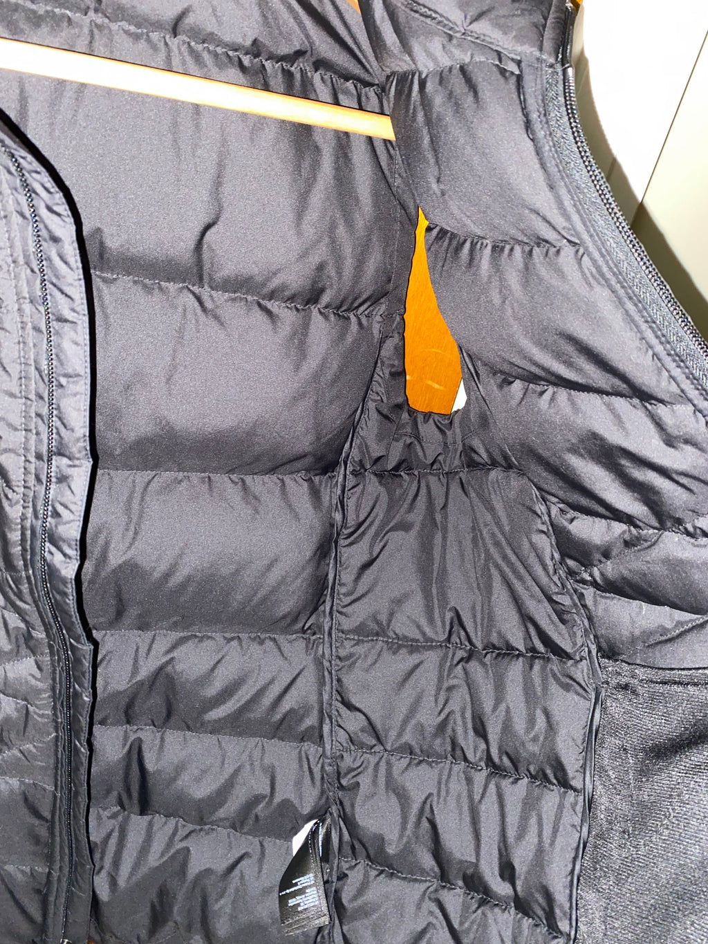 The North Face Lightweight 550 Down Black Puffer Vest