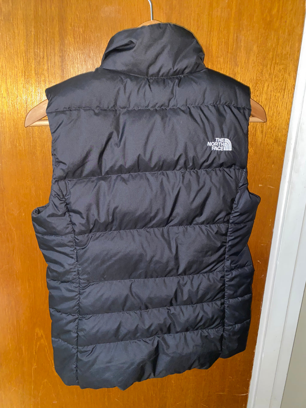 The North Face Lightweight 550 Down Black Puffer Vest