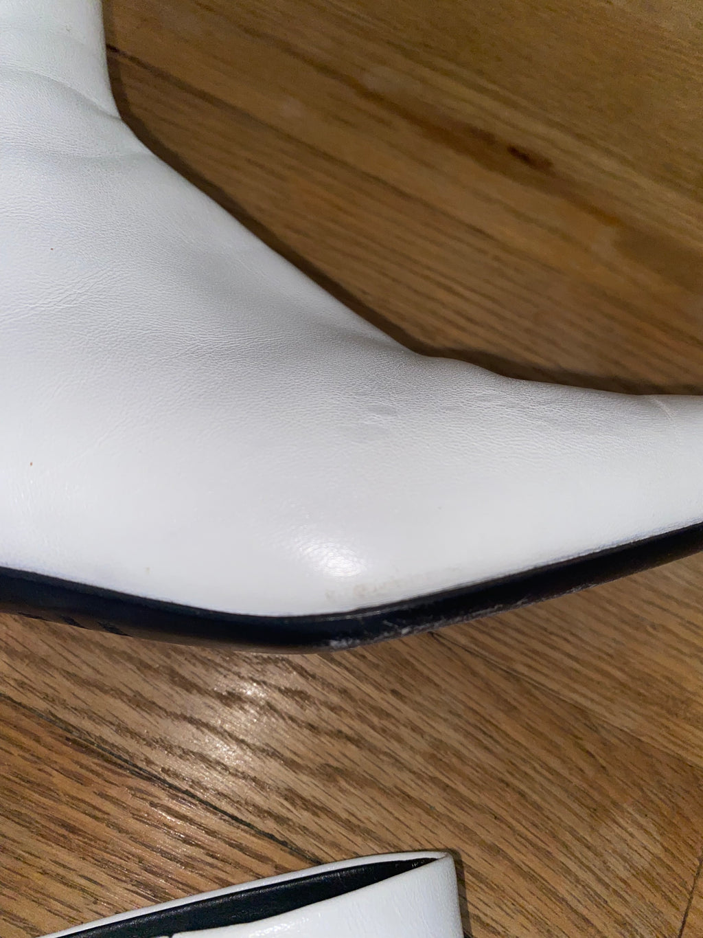 Authentic Balenciaga Typo BB White Leather Ankle Boots 38.5