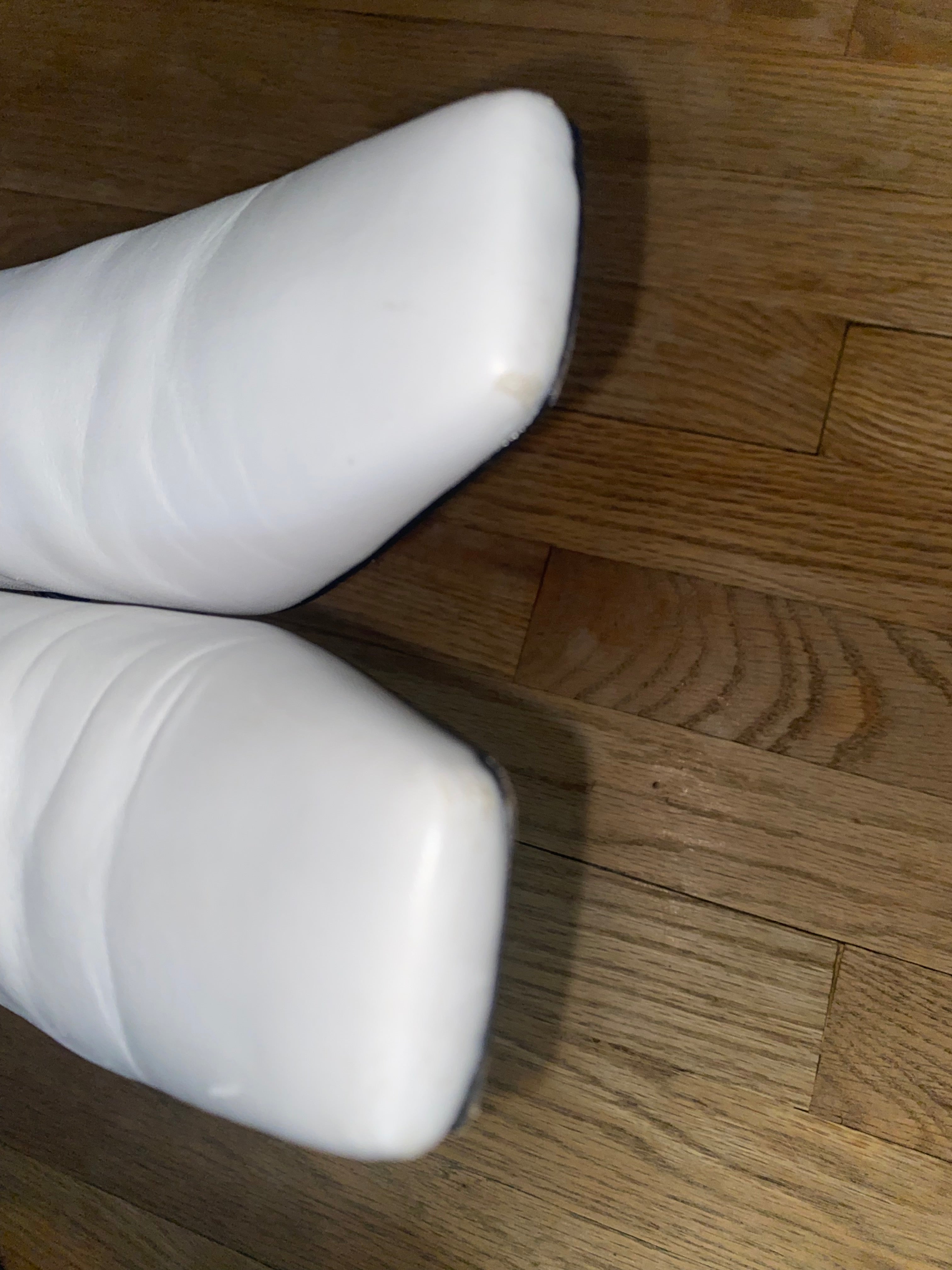 Authentic Balenciaga Typo BB White Leather Ankle Boots 38.5