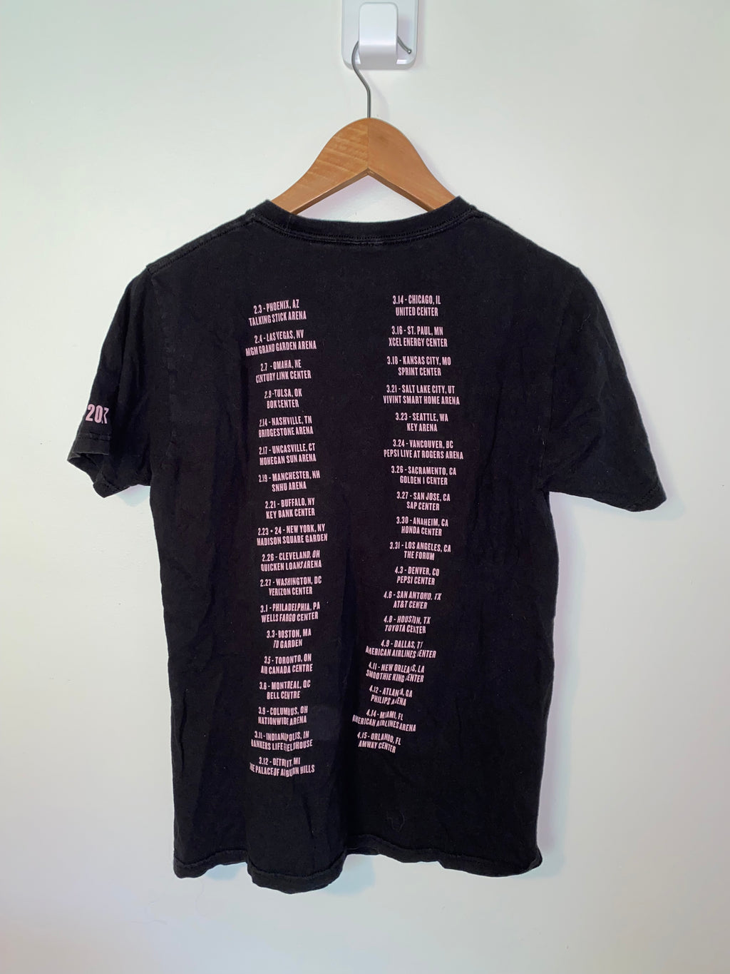 Ariana Grande Dangerous Woman Tour Shirt