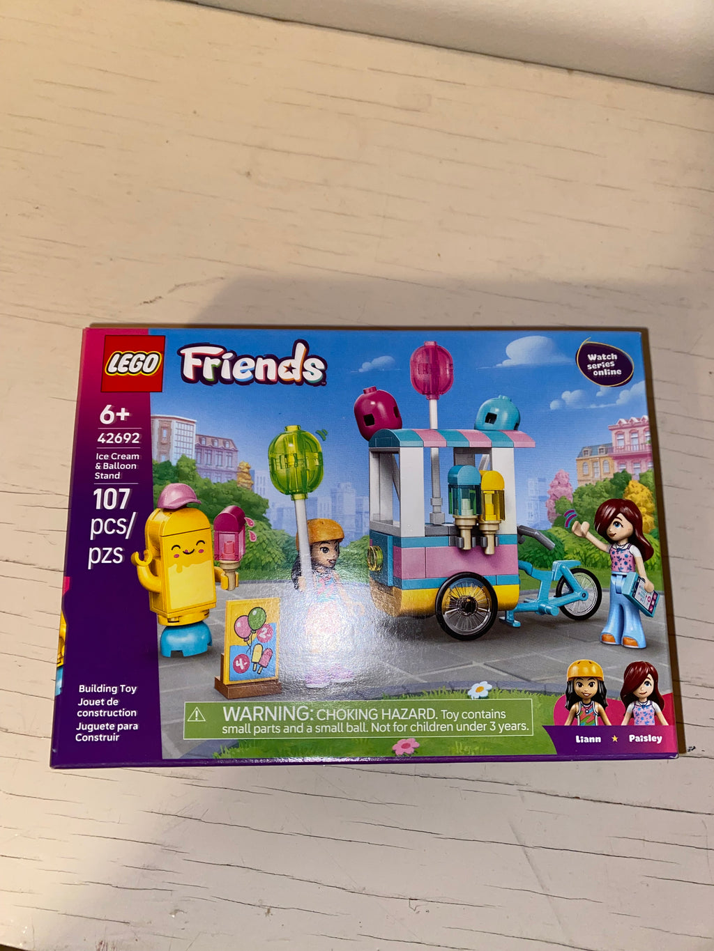 NEW LEGO Friends Ice Cream and Balloon Stand