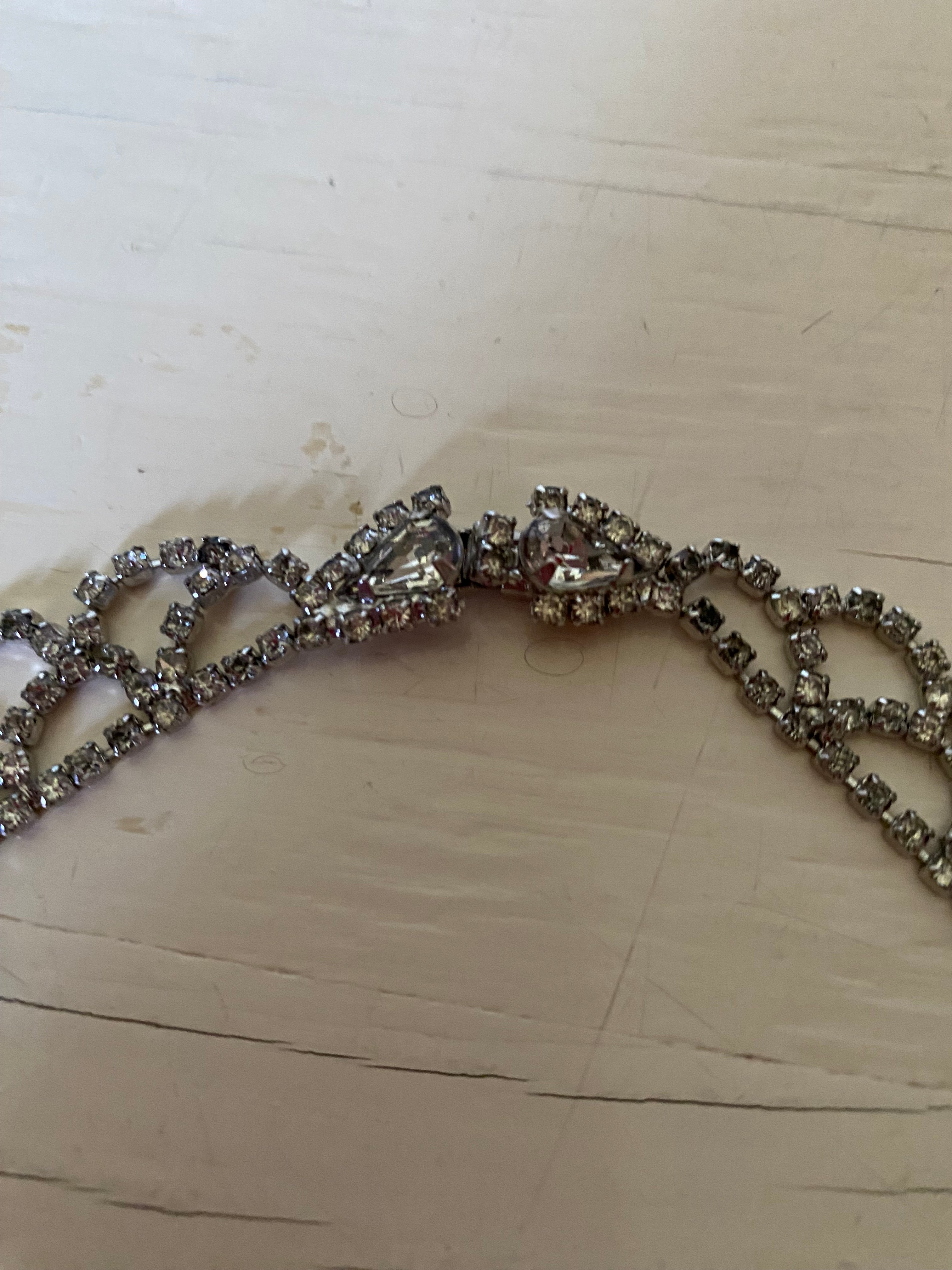 Vintage Rhinestone Scalloped Necklace